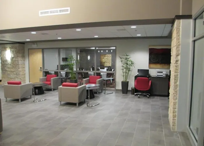 Best Western Plus Eastgate Inn And Suites