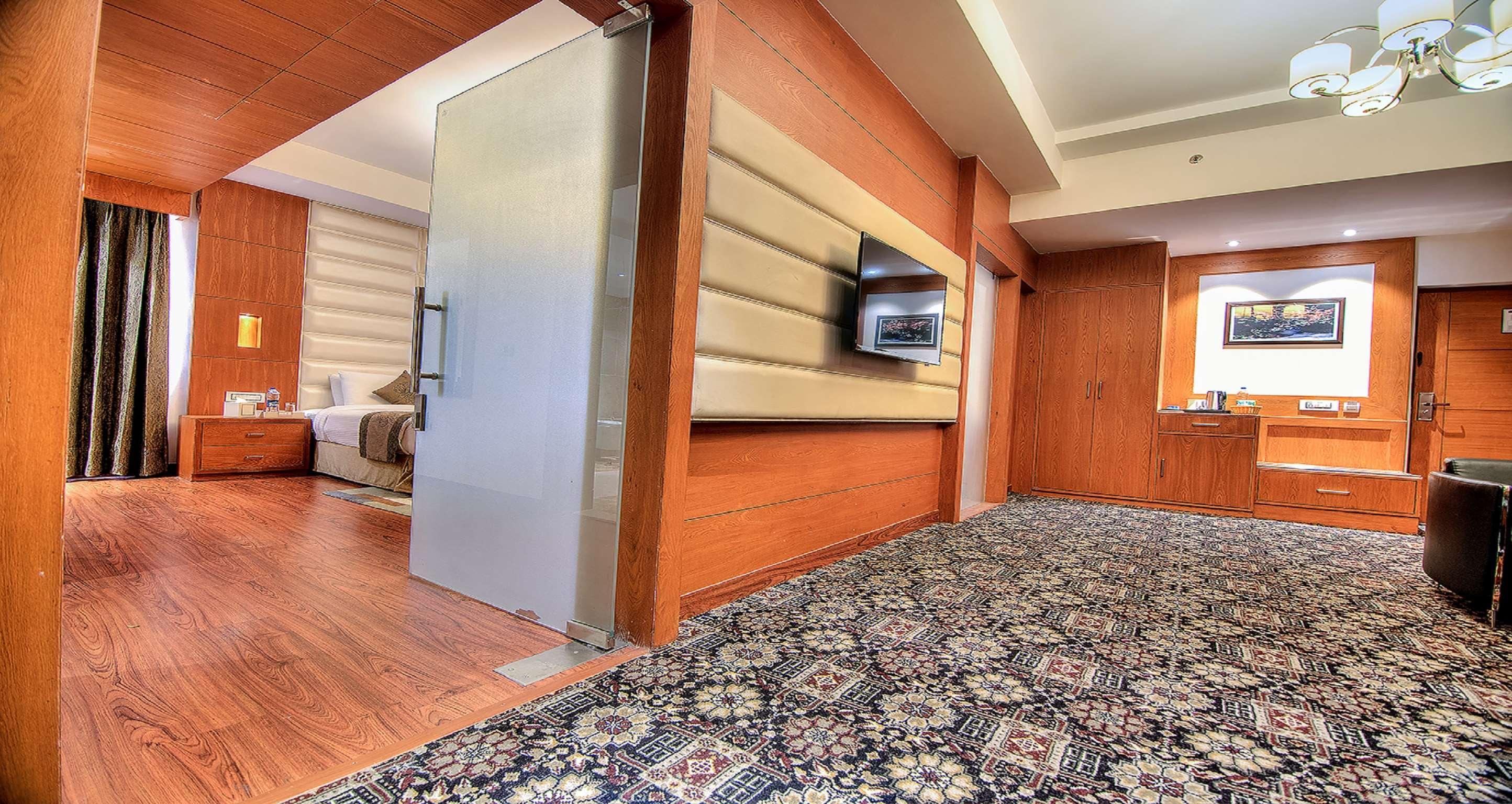 Hotel Western Eastgate And