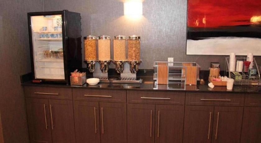 Hotel Western Eastgate And 3*