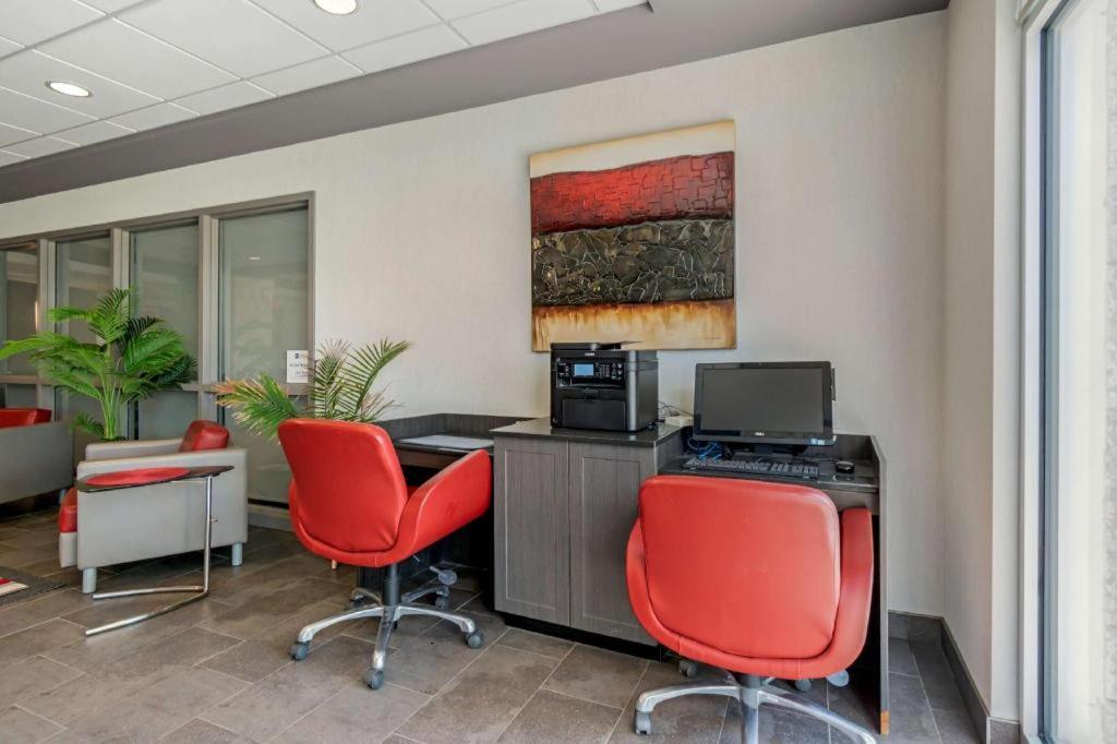 Hotel Western Eastgate And 3*